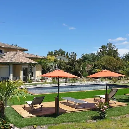 Nice Double With Pool And Private Terrace Affittacamere *